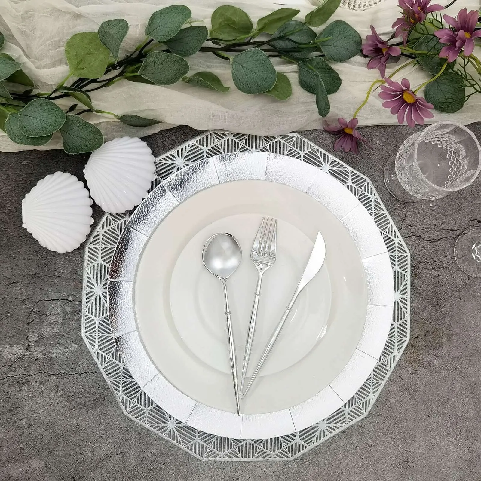 10 Pack Silver Disposable 13" Charger Plates, Cardboard Serving Tray, Round with Leathery Texture - 1100 GSM