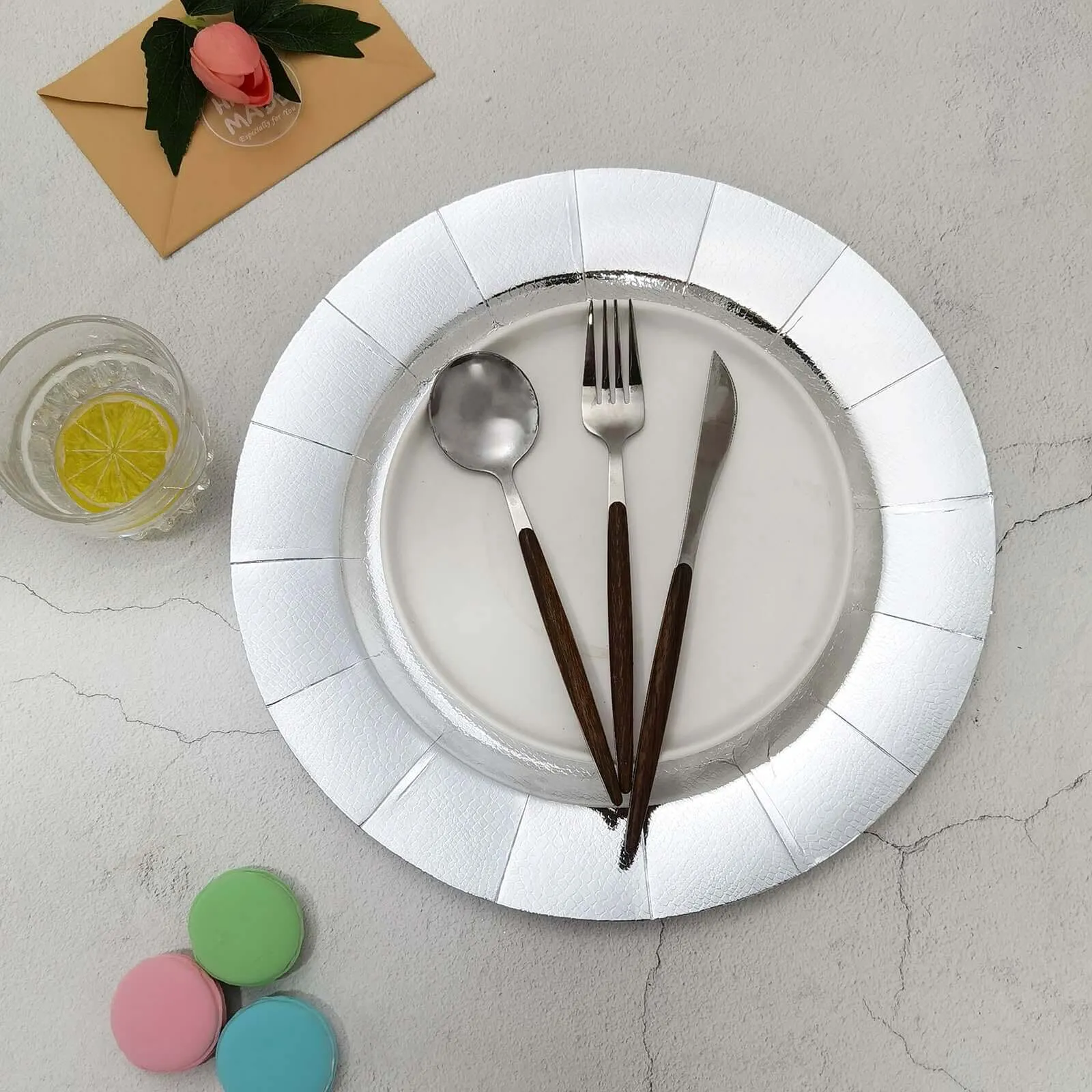 10 Pack Silver Disposable 13" Charger Plates, Cardboard Serving Tray, Round with Leathery Texture - 1100 GSM