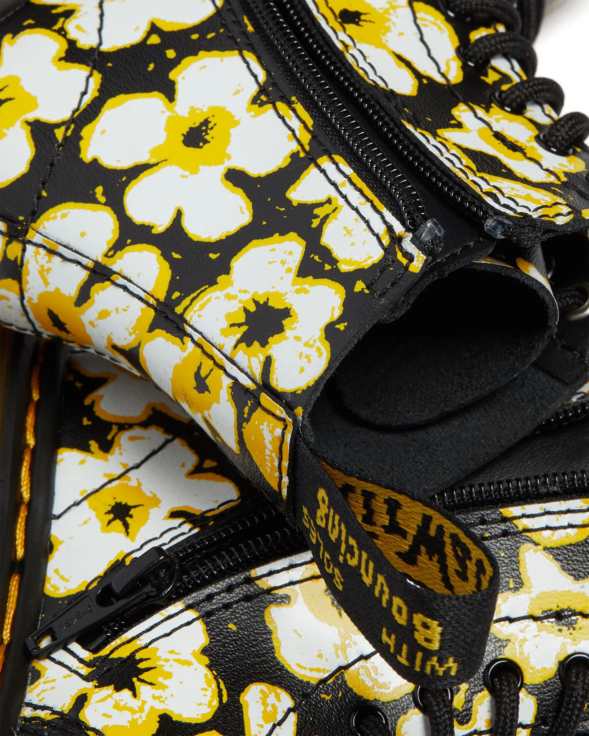 1460 Pascal Pansy Fayre Floral Leather Boots - Toddlers|-|Bottes en cuir à fleurs 1460 Pascal Pansy Fayre - Tout-petit