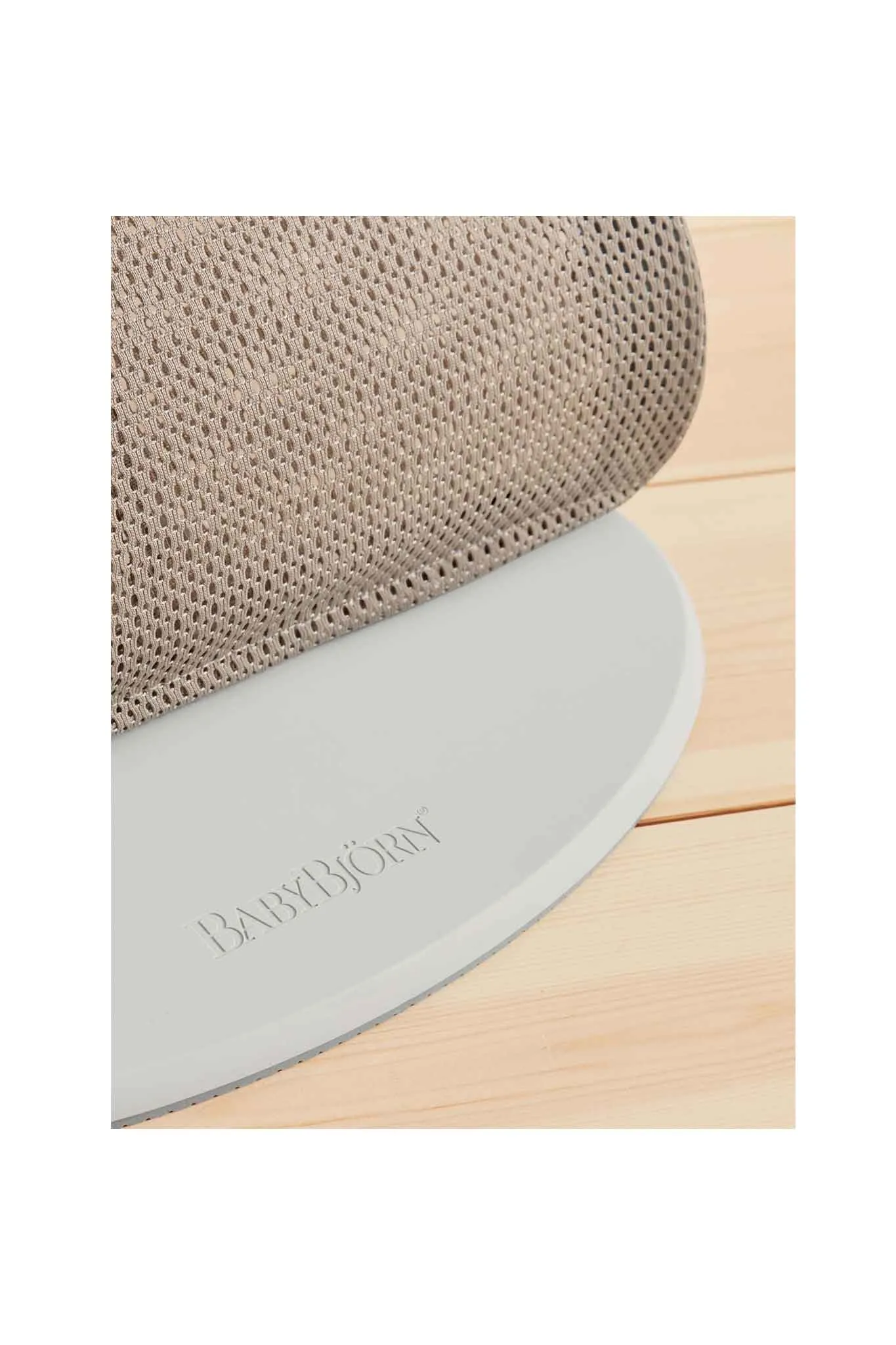 BabyBjörn Bouncer Balance Soft Mesh Grey Frame