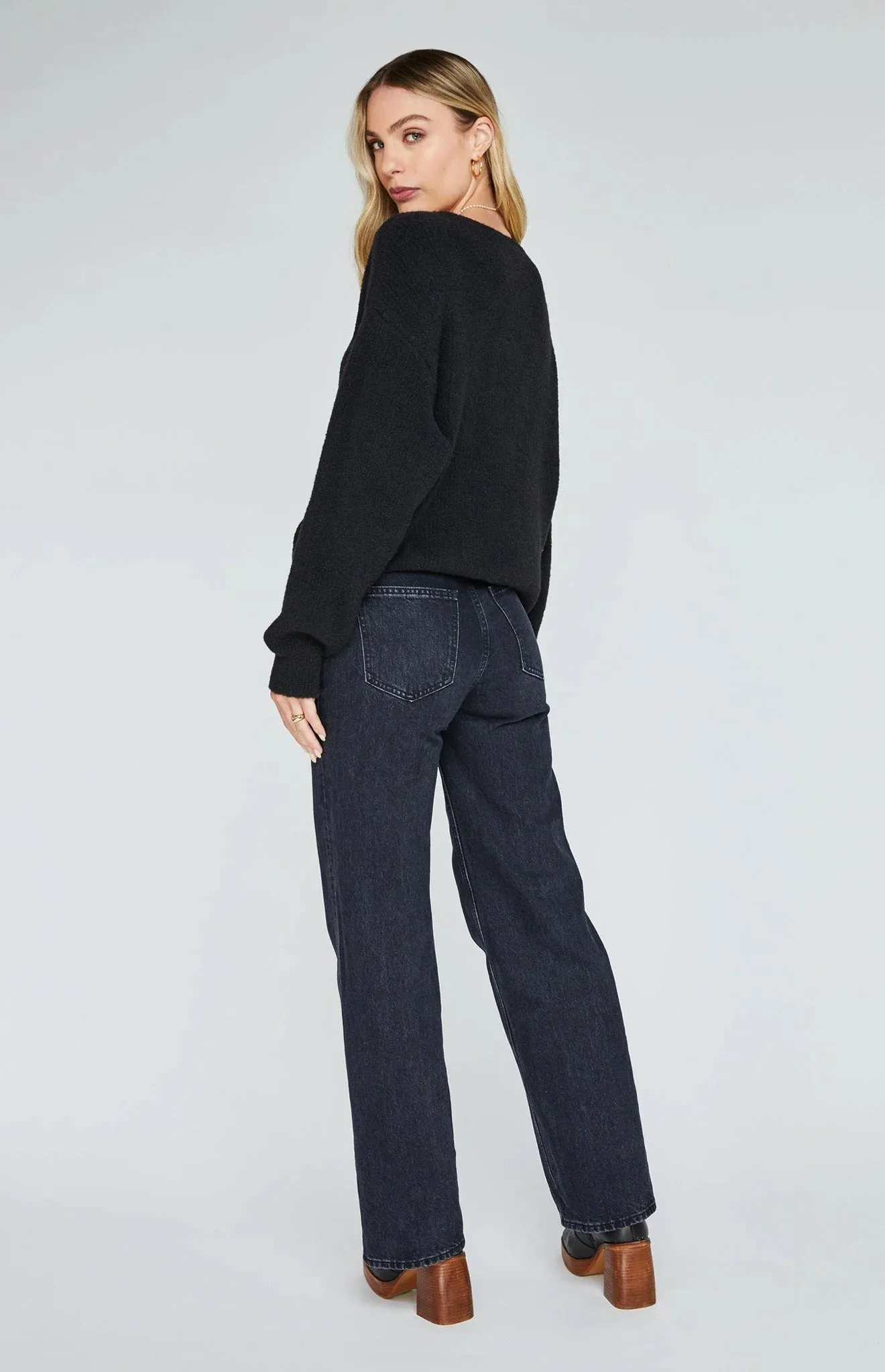 CLARKSON PULLOVER