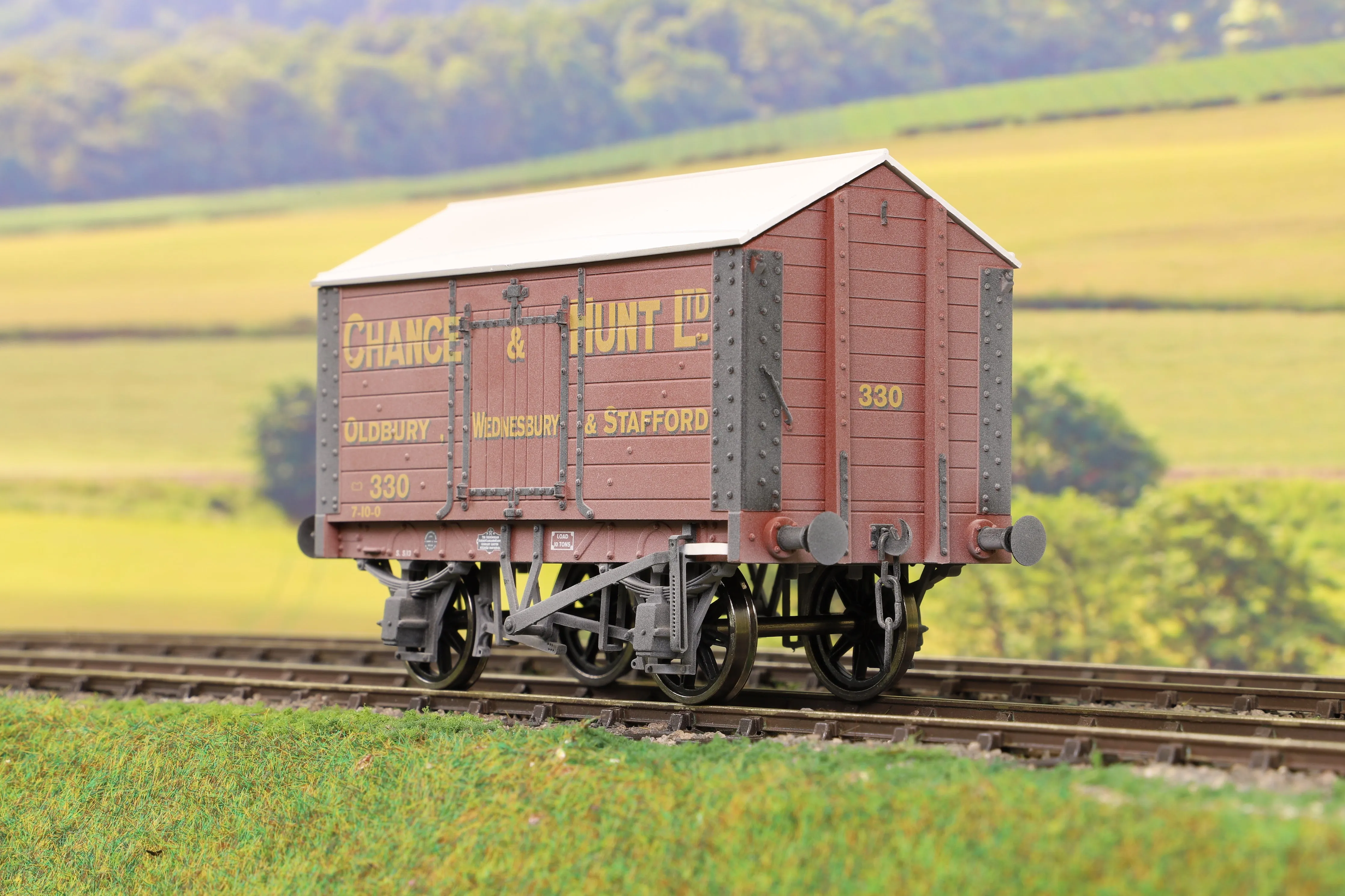 Dapol 7F-018-007W O Gauge Salt Van Chance & Hunt 330 Weathered
