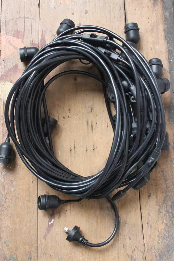 Festoon Lights - Outdoor String Lights with Hanging Lamp Holders
