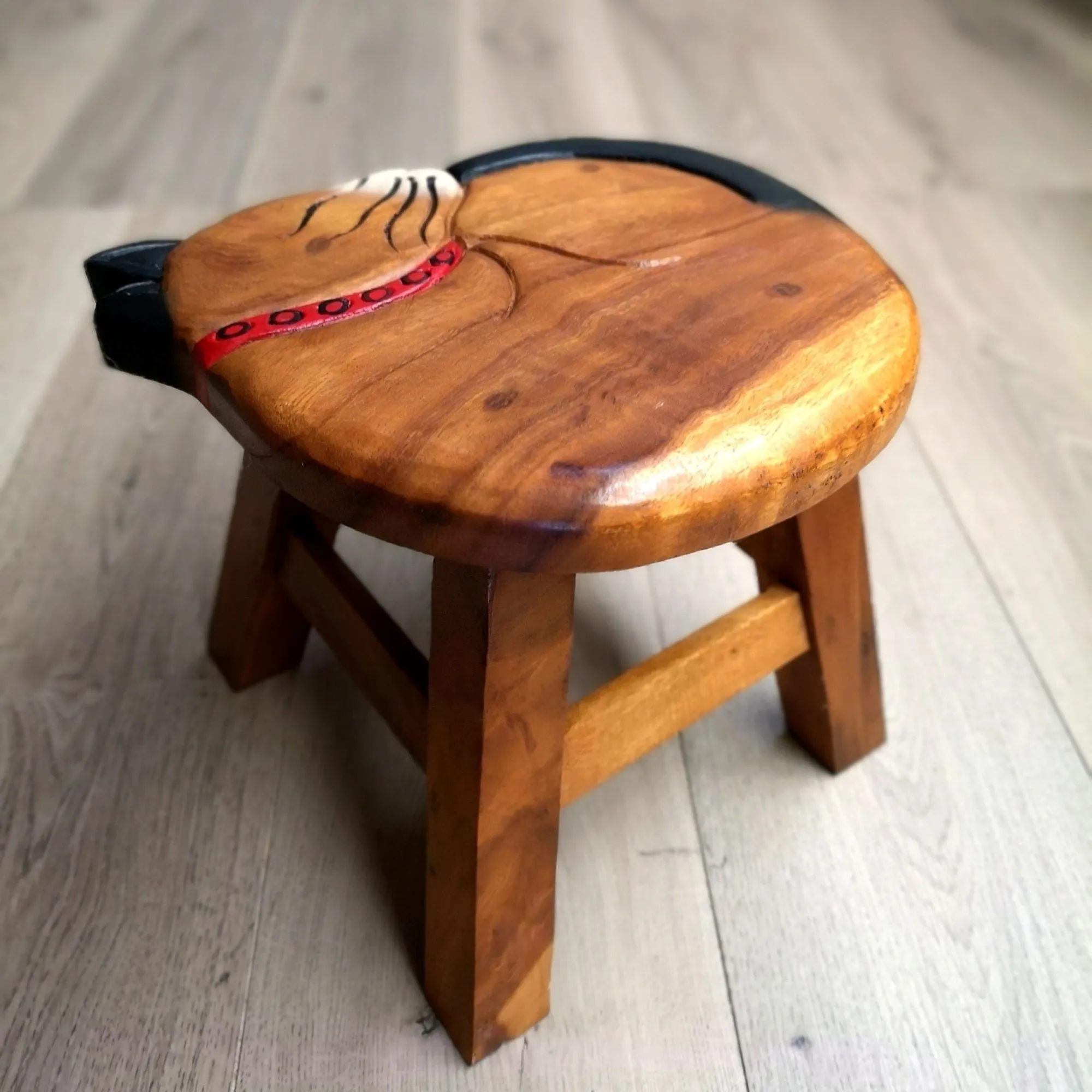Kids Wooden Monkey Tails Table   4 animal stools complete set -hand carved Timber Children Furniture.