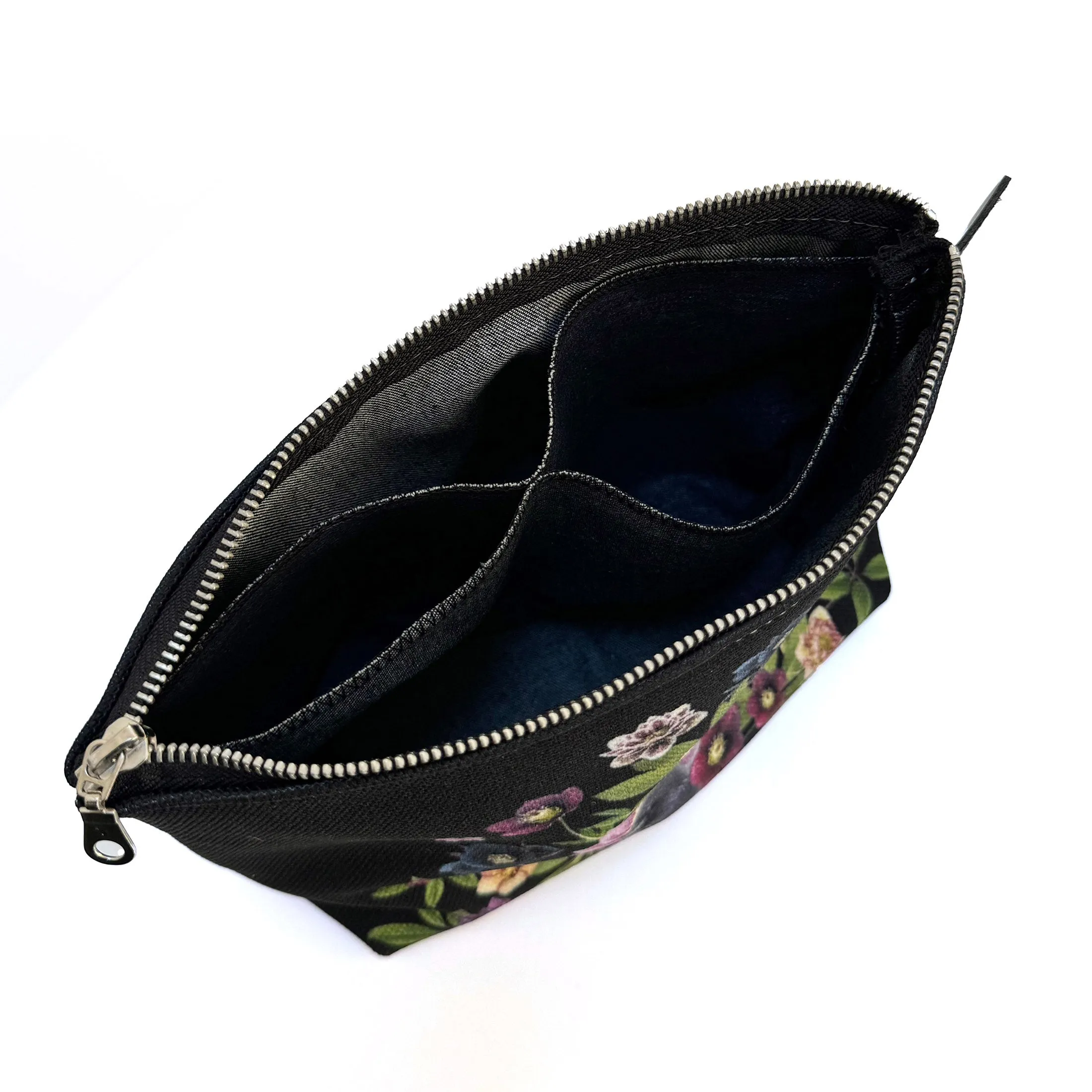RAVEN GARDEN OF HAPPINESS — Kit Bag / Make Up Bag