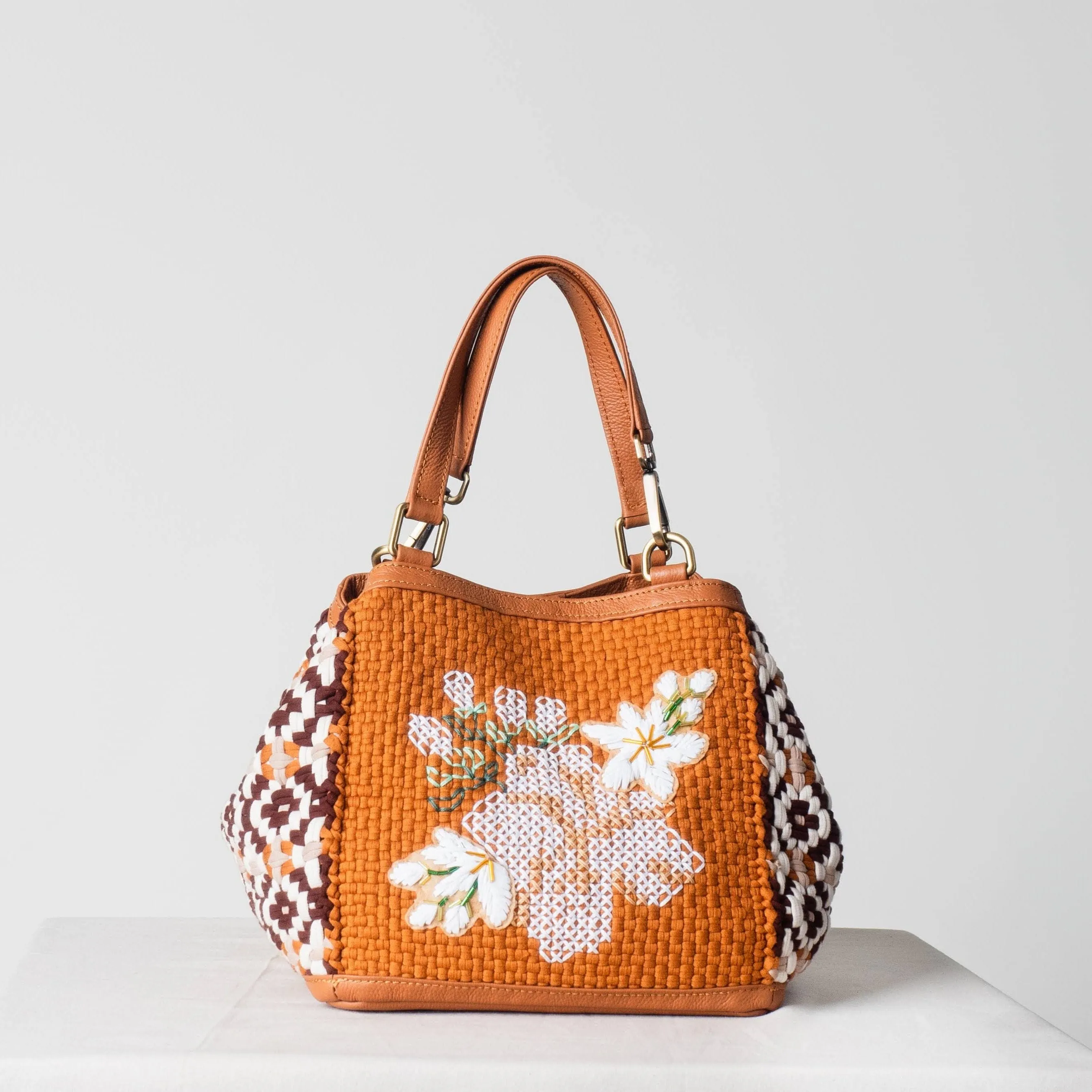 [Ready Today] Sampaguita Tote Tan