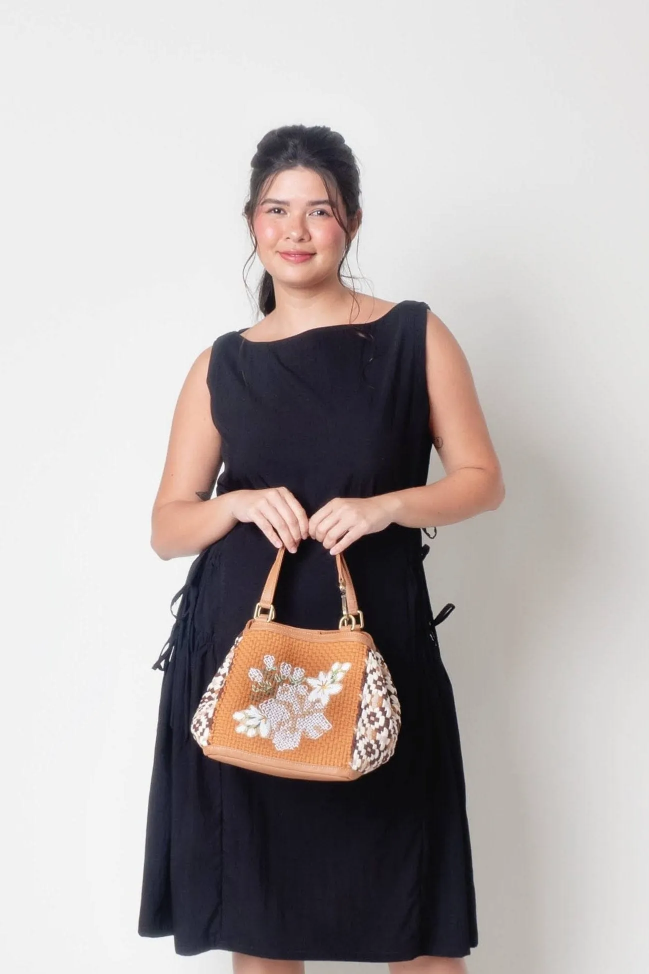 [Ready Today] Sampaguita Tote Tan