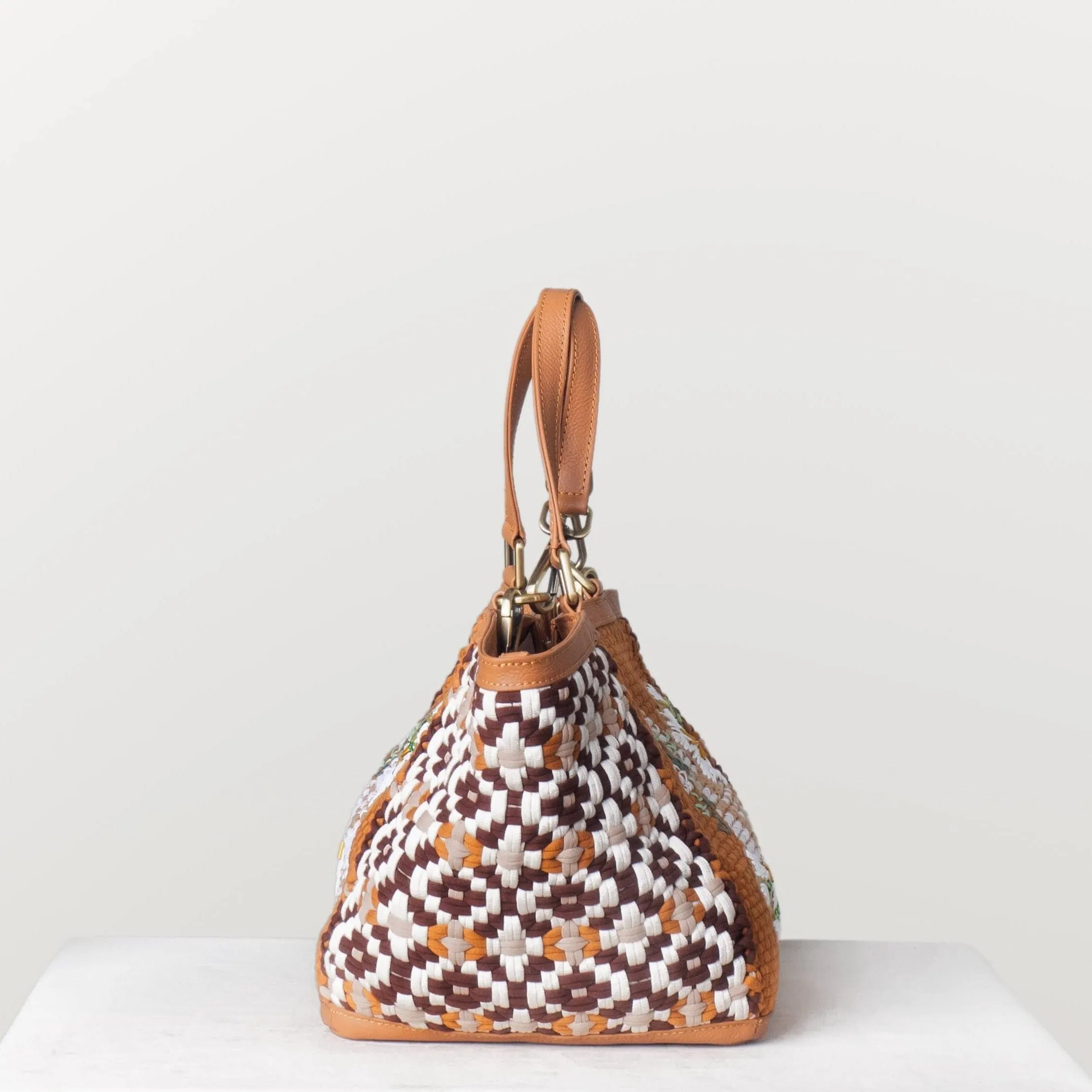[Ready Today] Sampaguita Tote Tan