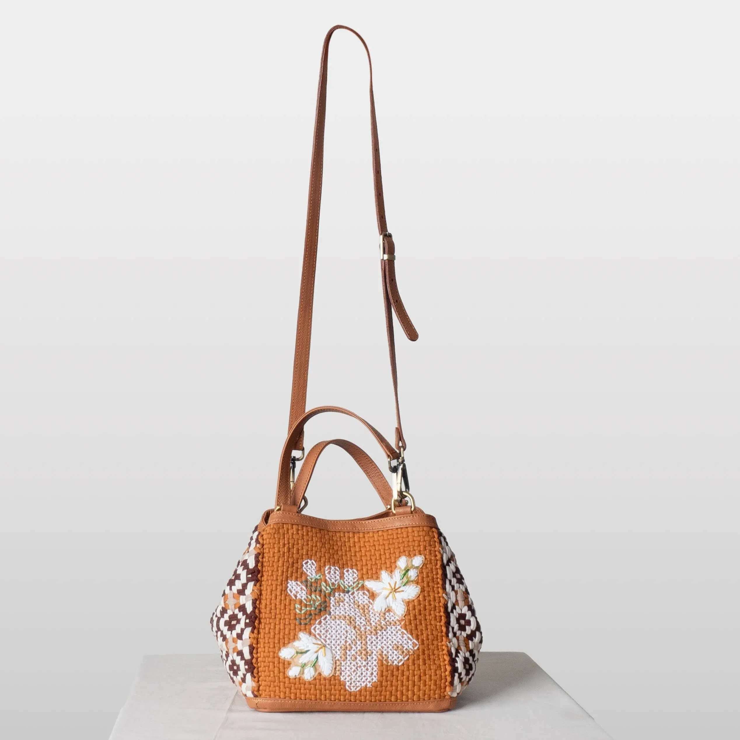 [Ready Today] Sampaguita Tote Tan