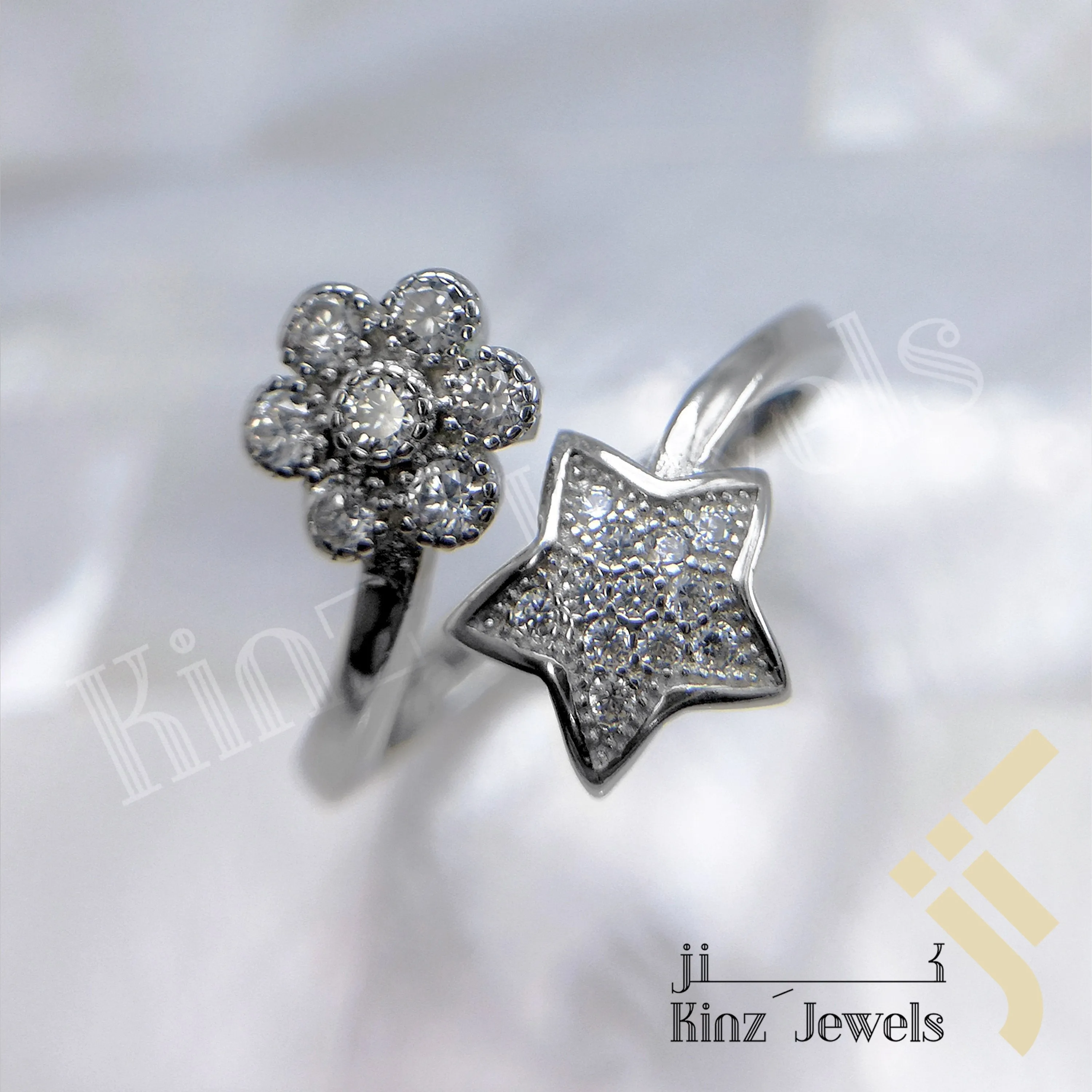 Sterling Silver Zircon Flower and Star Free Size Rhodium Vermeil Ring